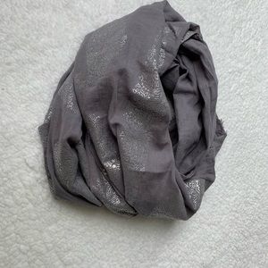 American Eagle Infinity Scarf